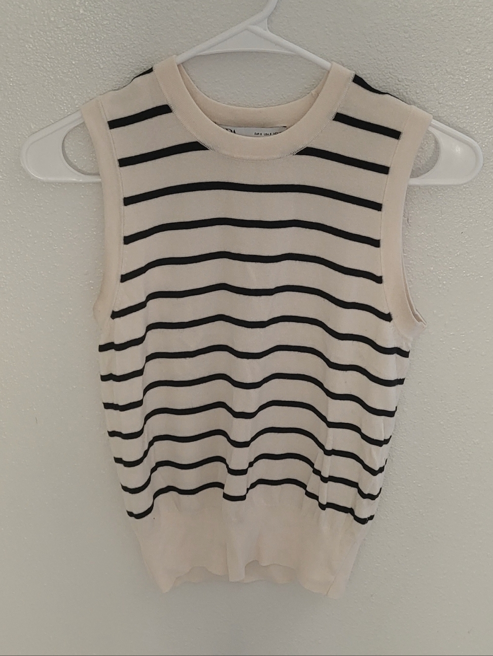 Zara Striped Sleeveless Knit Top  Cream and Blue